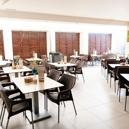 فندق Pension Restaurante Casablanca Torreperogil المظهر الخارجي الصورة