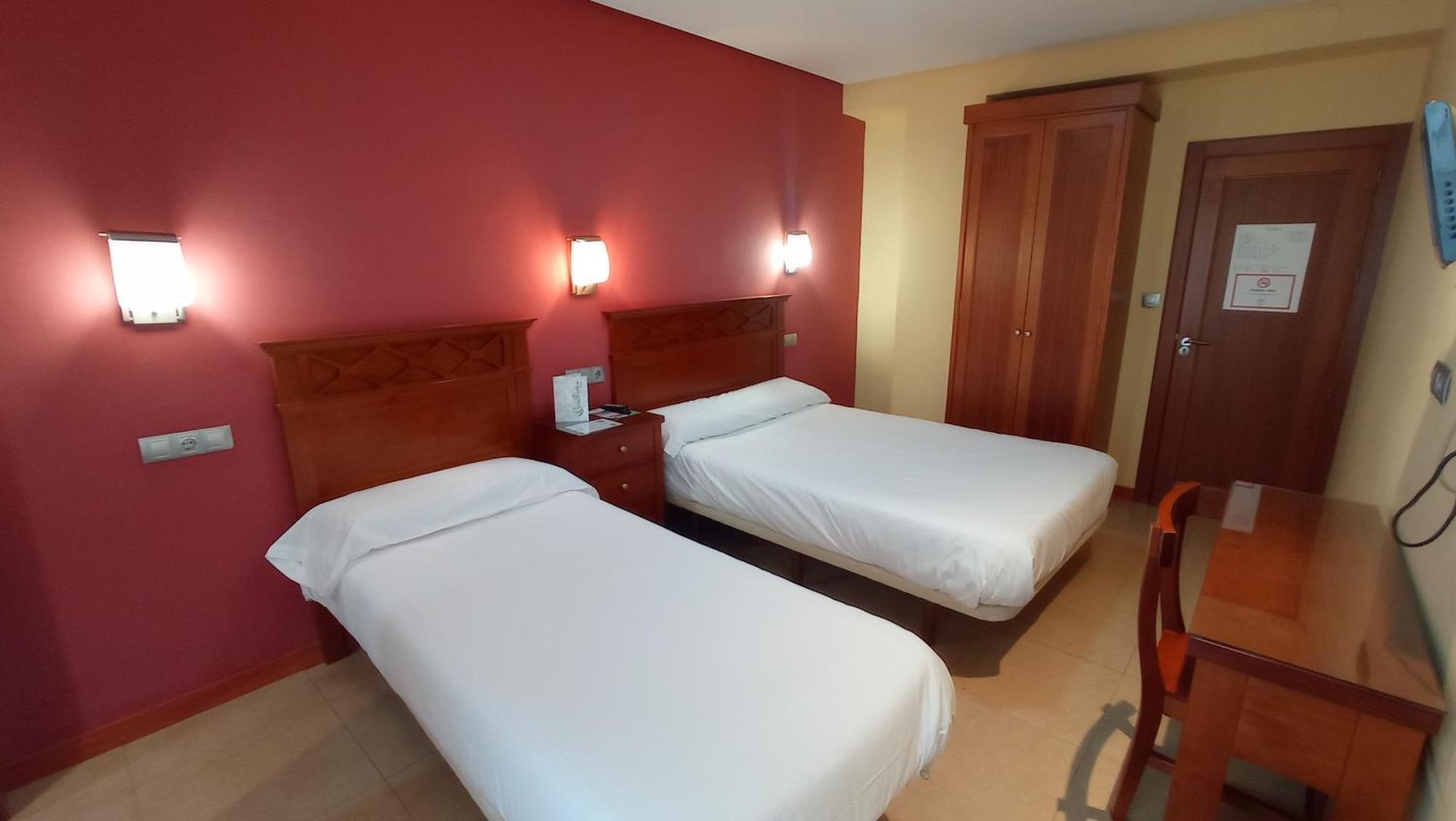 Pension Restaurante Casablanca Torreperogil المظهر الخارجي الصورة